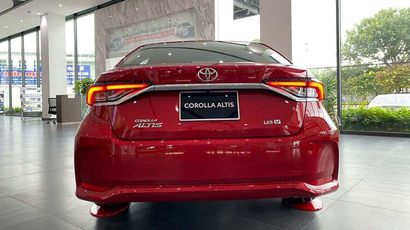 toyota corolla altis 1.8v ảnh 6