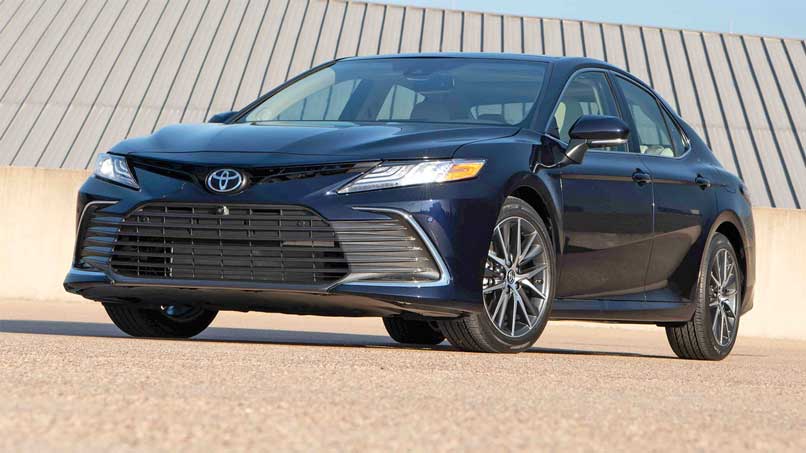 Giá xe Toyota Camry 2023 Báo cáo chi tiết về mức giá, tính năng và đánh giá anh 4