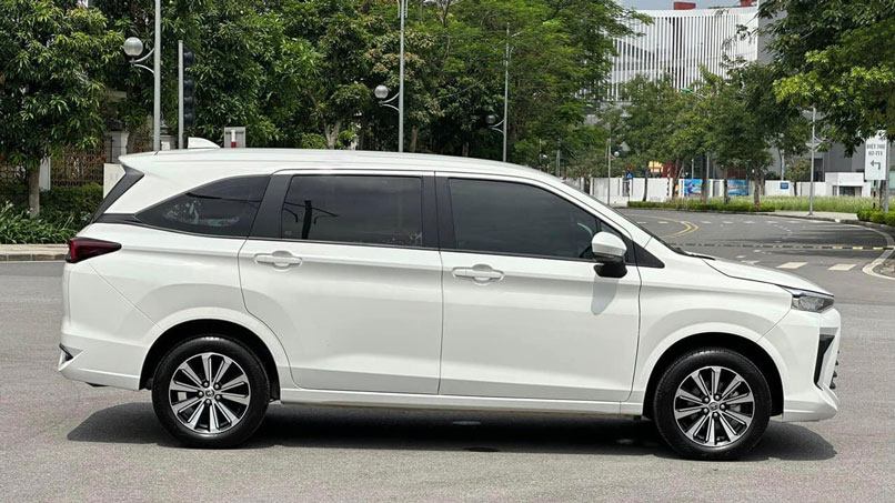Toyota Avanza Premio CVT ảnh 3
