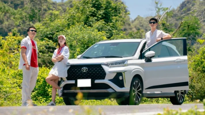 Xe Toyota Veloz Cross san xe giao ngay tai Toyota Thanh Xuan