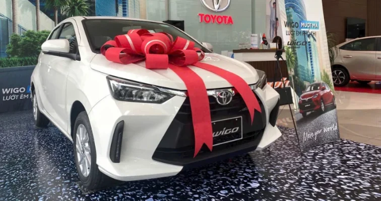 gia-xe-toyota-wigo-5-cho-uu-dai-tai-toyota-thanh-xuan