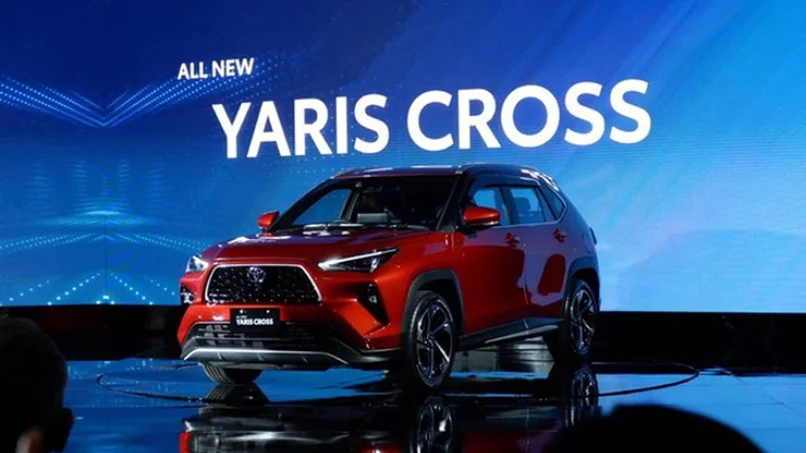 Cum radar va camera cua goi an toan Toyota Safety Sense TSS tren kinh lai xe Yaris Cross 1