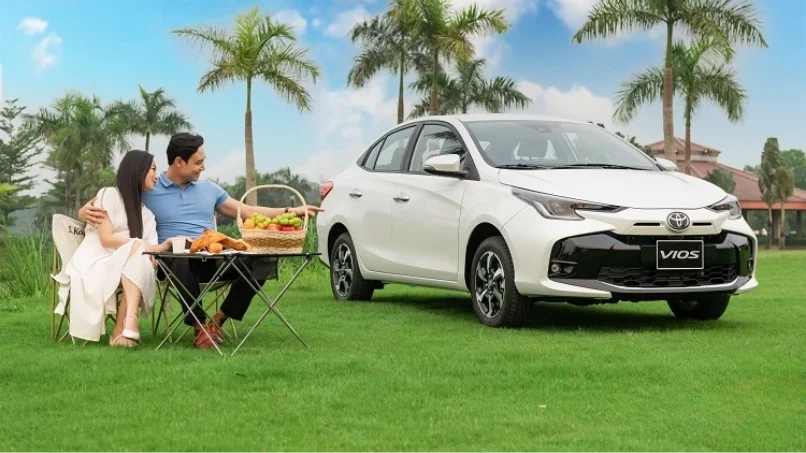 Mua xe Vios lan banh Ha Noi uy tin tai Toyota Thanh Xuan