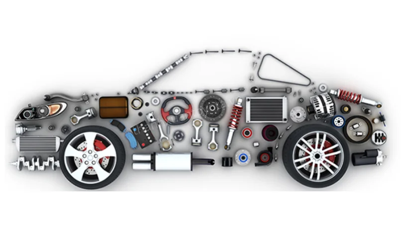 Hình ảnh các phụ tùng chính hãng Toyota được trưng bày tại Toyota Thanh Xuân, kèm theo giấy chứng nhận chất lượng và nguồn gốc.