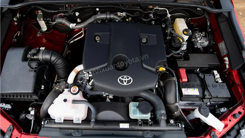 Động cơ dầu Toyota Fortuner 2.8L GD-FTV mạnh mẽ