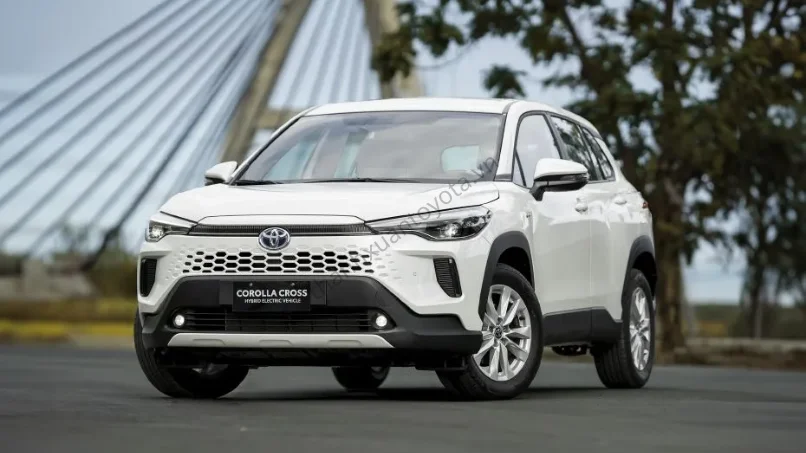 muc-tieu-thu-nhien-lieu-corolla-cross-hybrid-tiet-kiem-xang-trong-pho