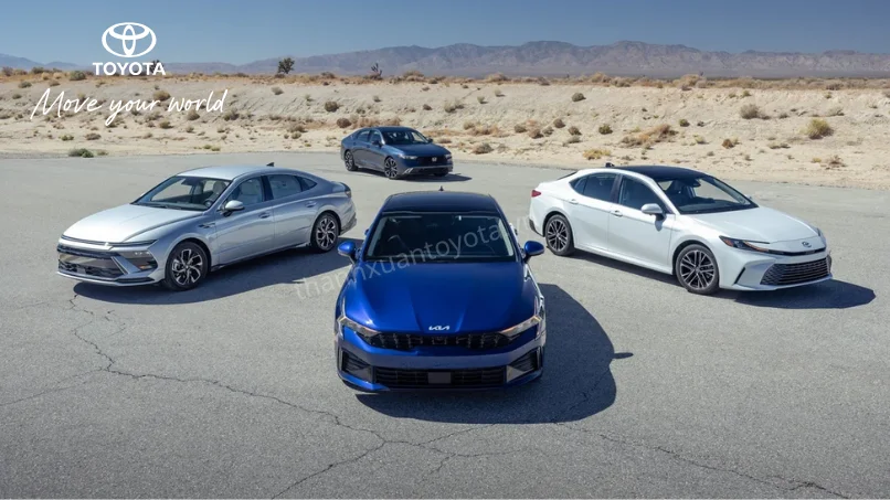 So sánh Toyota Camry 2026 với Mazda 6, Honda Accord, Kia K5