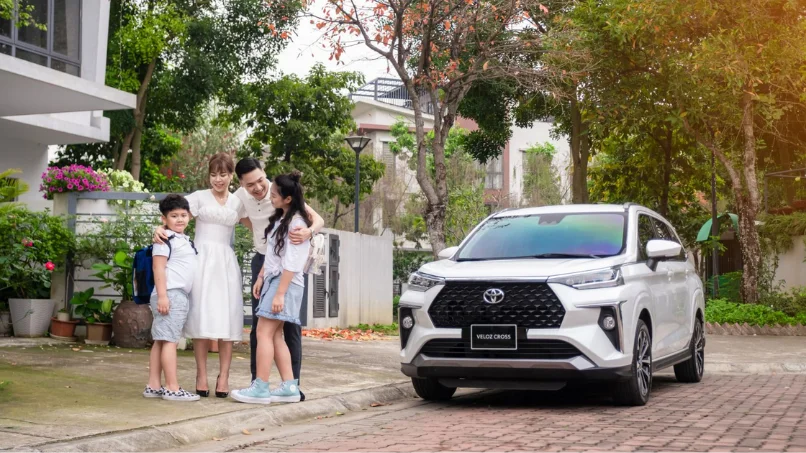 bang-gia-uu-dai-toyota-veloz-cross-nen-tang-dnga-moi-nhat