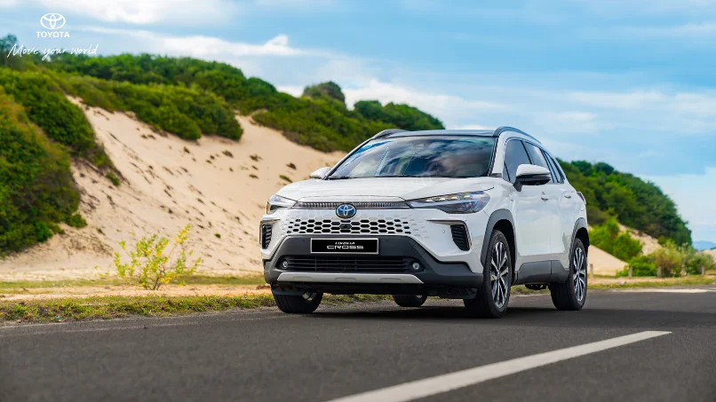 Đánh giá ngoại thất Toyota Corolla Cross 2026