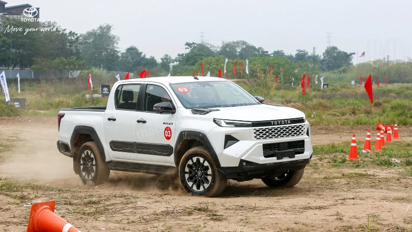 Đánh giá Hilux 2026 về thiết kế ngoại thất