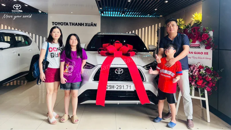 Trải nghiệm lái xe Toyota Yaris Cross 2026