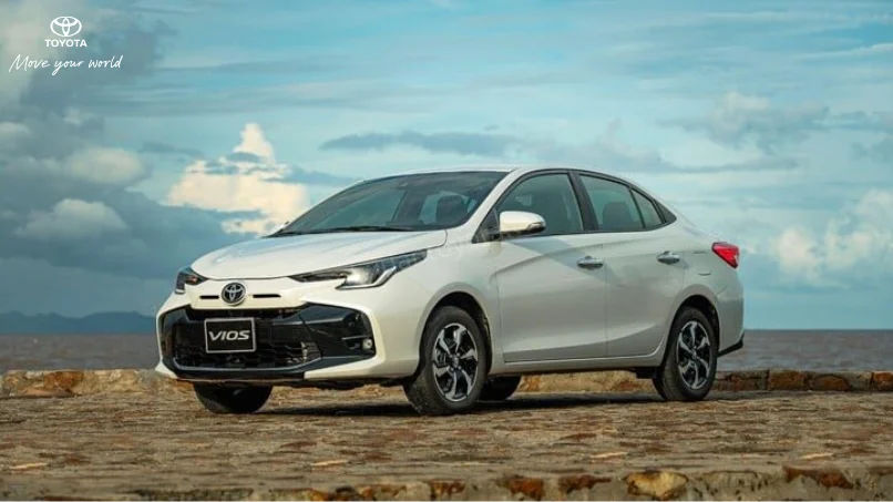 danh-gia-ngoai-that-xe-sedan-hang-b-co-nen-mua-vios-chay-pho