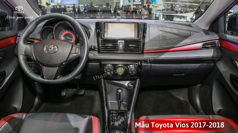 Nội thất Toyota Vios đời 2017-2018 với hộp số CVT