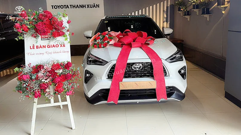 Bàn giao xe Toyota cũ trả góp sau khi hoàn tất thủ tục tài chính TFS