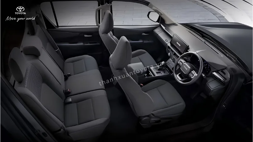 Không gian khoang cabin nội thất hiện đại và tiện nghi của xe toyota hilux 2026