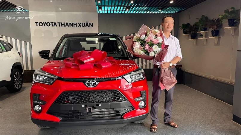 Lễ bàn giao xe chính hãng với giá xe toyota raize ưu đãi tốt nhất tại Toyota Thanh Xuân
