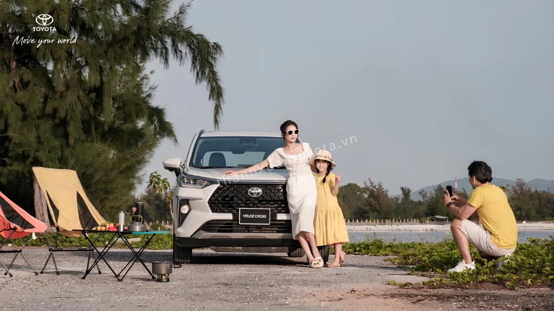 Mẫu xe veloz di chuyển linh hoạt và hiện đại trên đường phố Hà Nội